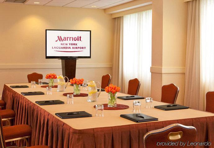 New York Laguardia Airport Marriott Hotel Zakenleven foto