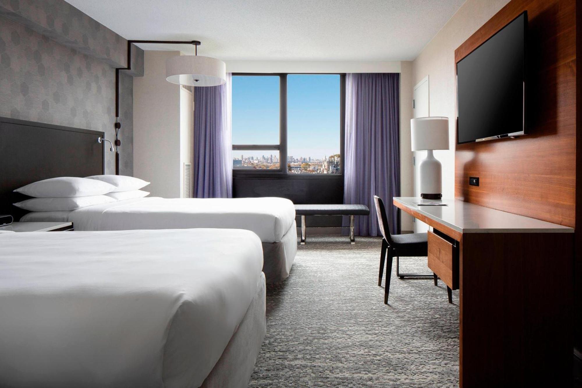 New York Laguardia Airport Marriott Hotel Buitenkant foto