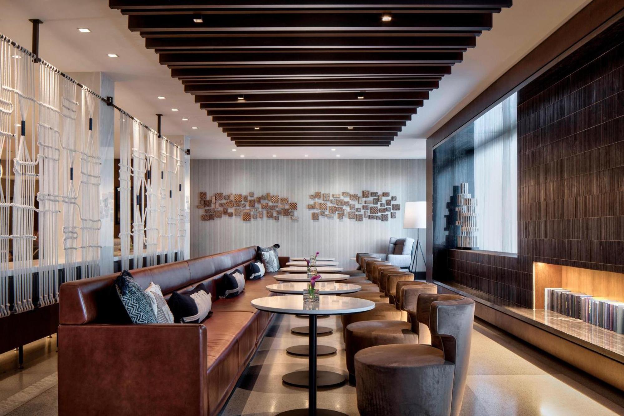 New York Laguardia Airport Marriott Hotel Buitenkant foto